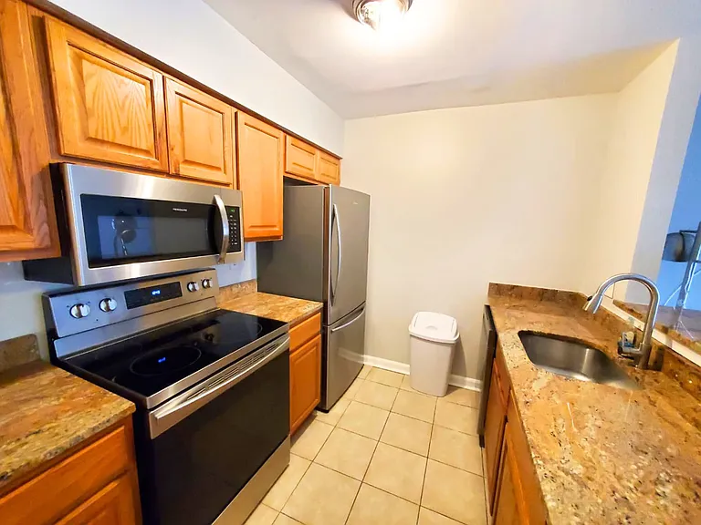 8036 Pantano Pl — Photo 18