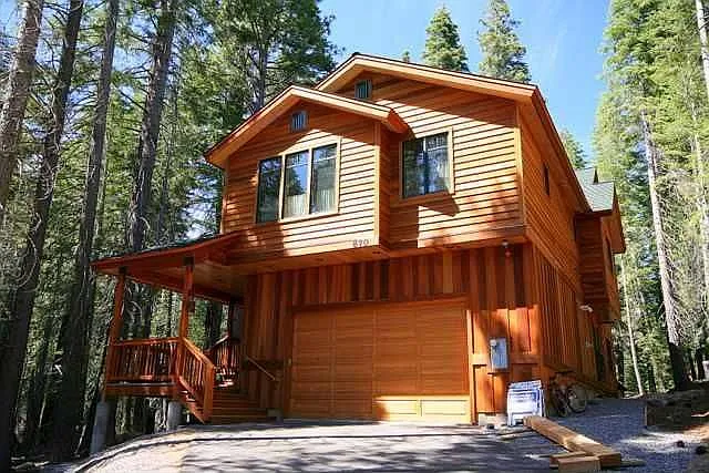 870 Sunny Dr photo 1