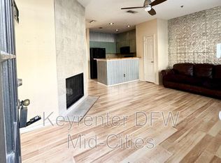 4800 W Lovers Ln APT 405, Dallas, TX 75209