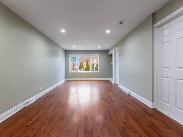 6327 S Kenneth Ave, Chicago, IL