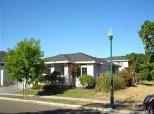 2563 Meda Ave, Santa Rosa, CA 95404