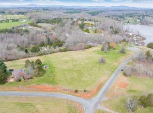 27 Augusta Way, Wirtz, VA 24184