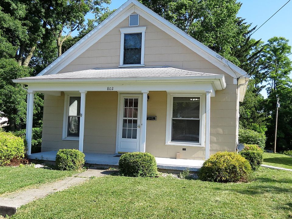 1st image of 802 Taft St