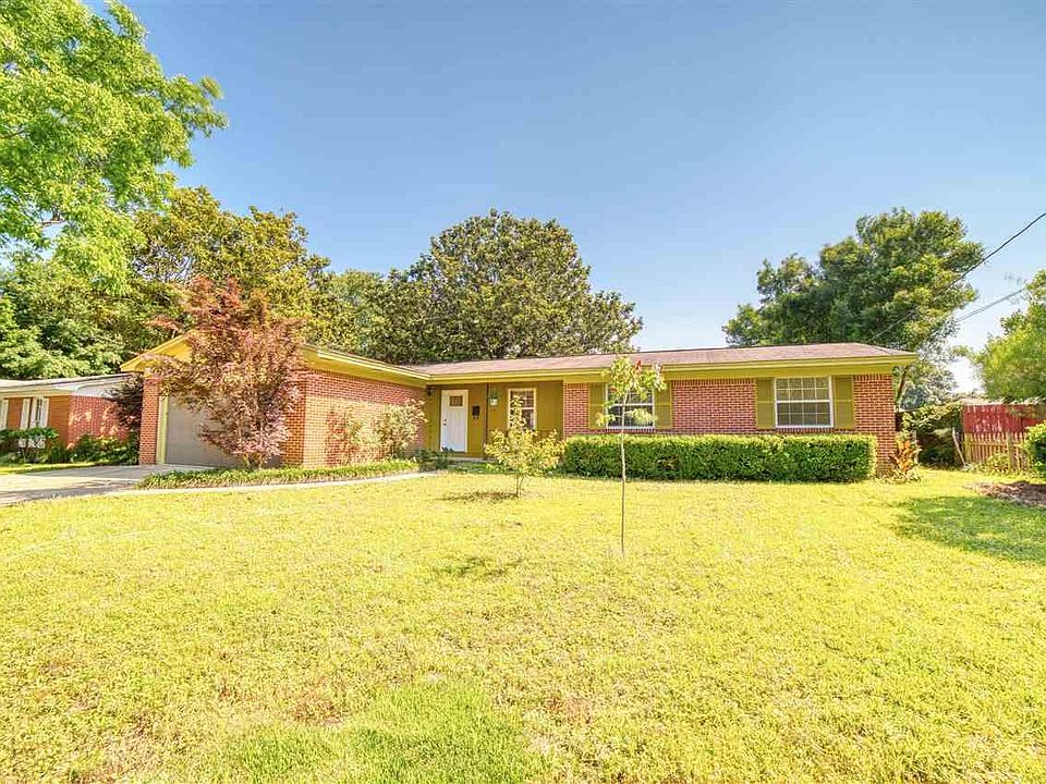 1st image of 3661 Overland Dr