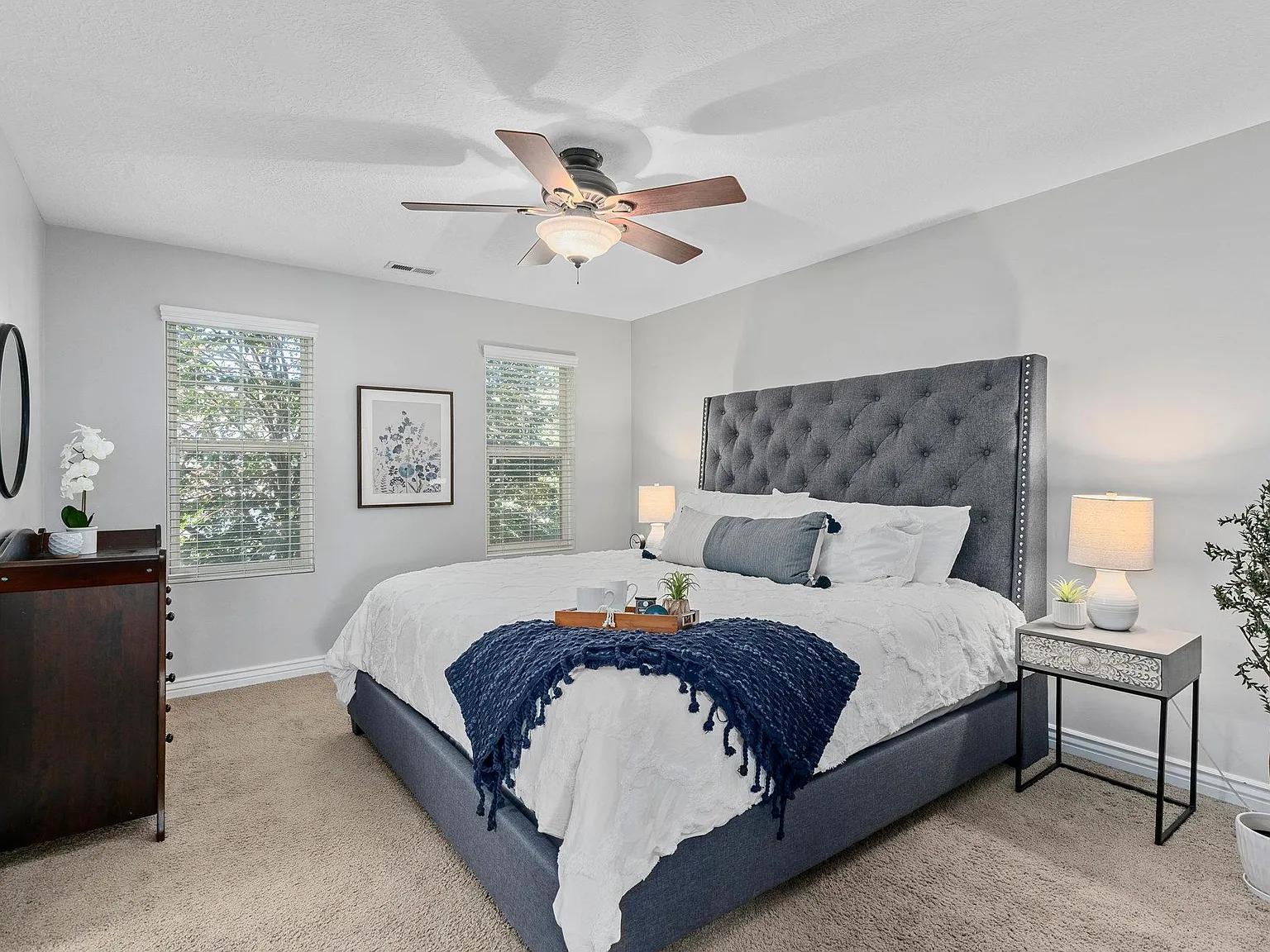4 bed, 3.5 bath, 2121 sqft, $2,500 — Photo 3