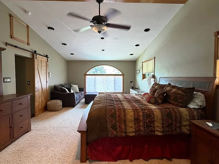 95 Chapparral Cir — Photo 5