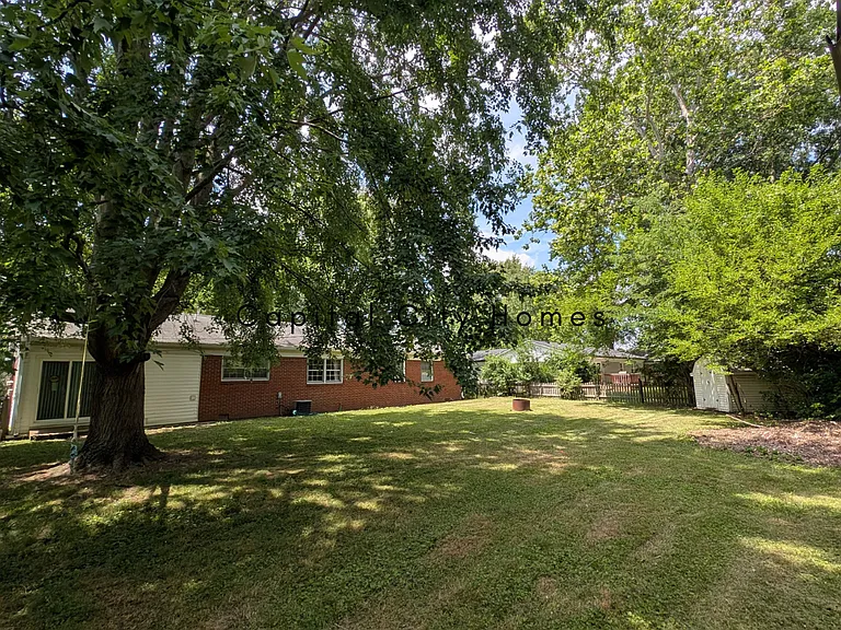 5035 Manning Rd — Photo 15