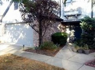 9251 Sea Pine Ln, Indianapolis, IN 46250