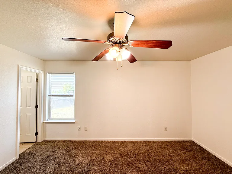 1202 Cinch Dr #A — Photo 12