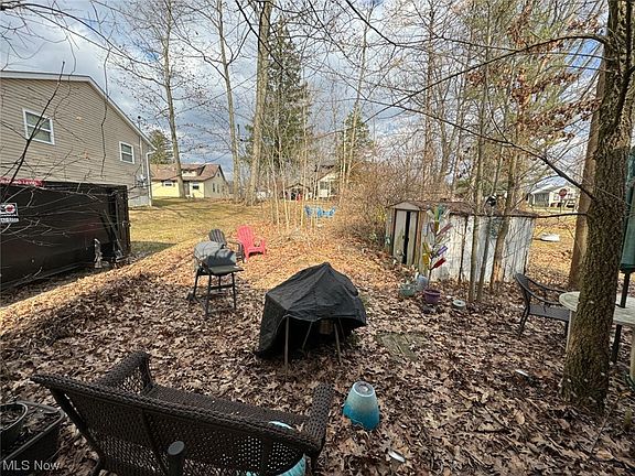 3rd image of 358 Dawnshire Dr