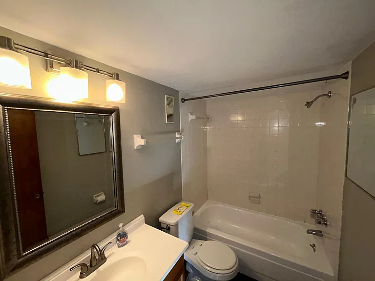 4050 4th St N #113 — Photo 6