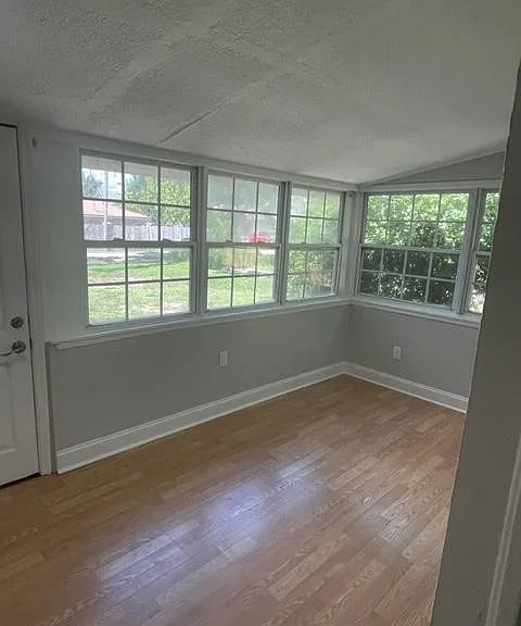249 Pomegranate Ave — Photo 10