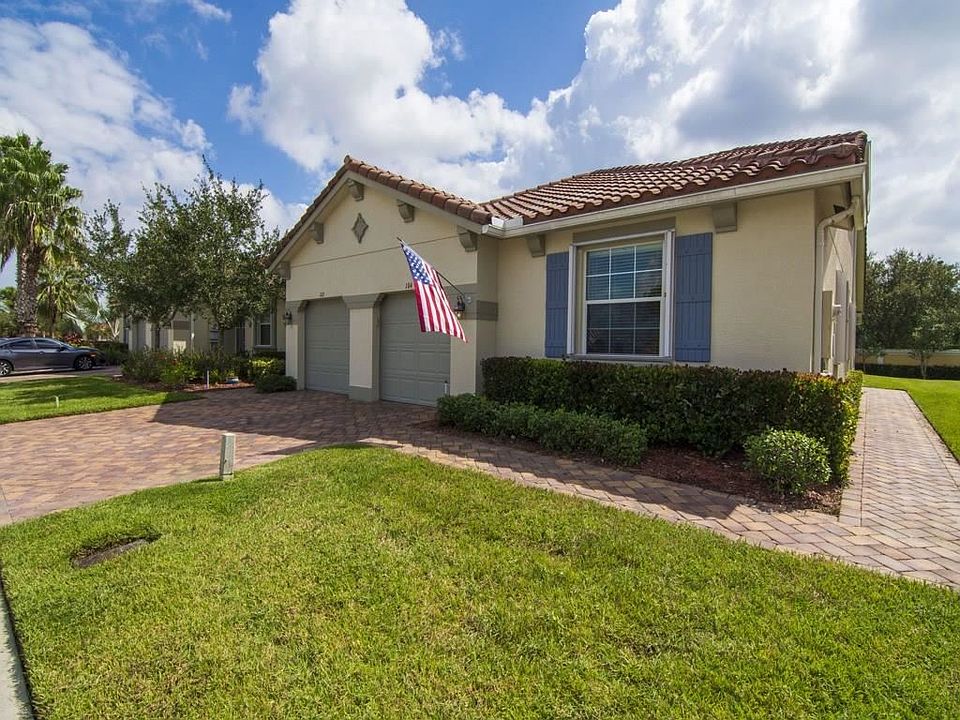 1st image of 6325 Oxford Cir