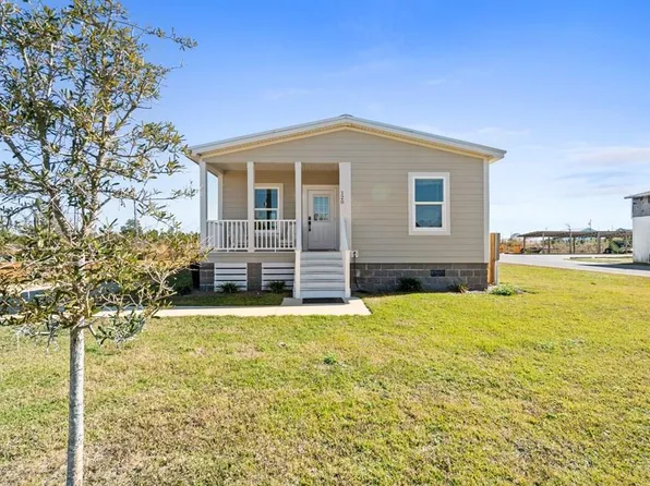 120 14th St, Mexico Beach, FL 32456