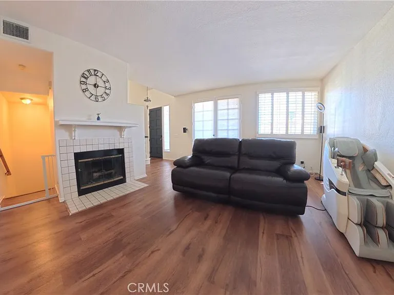 415 E Bougainvillea Ln — Photo 5