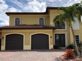 9760 SW 34th St, Miami, FL 33165