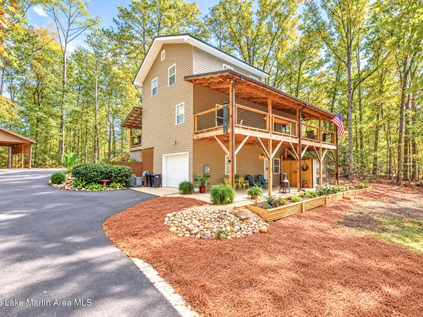 1138 Holiday Dr, Dadeville, AL 36853