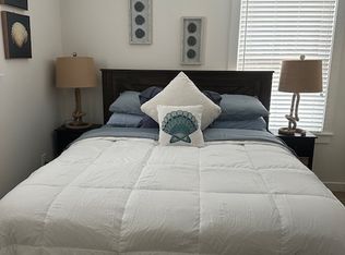 409 E Compass St, Pacific Beach, WA 98571