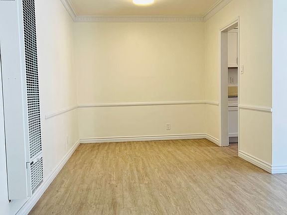 5th image of 1845 Garfield Pl #1845G-03