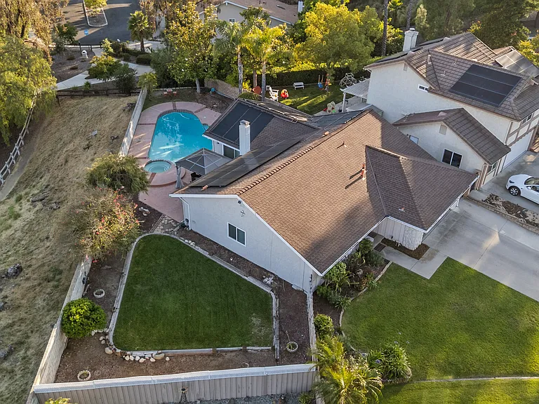 3066 Apache Cir — Photo 41
