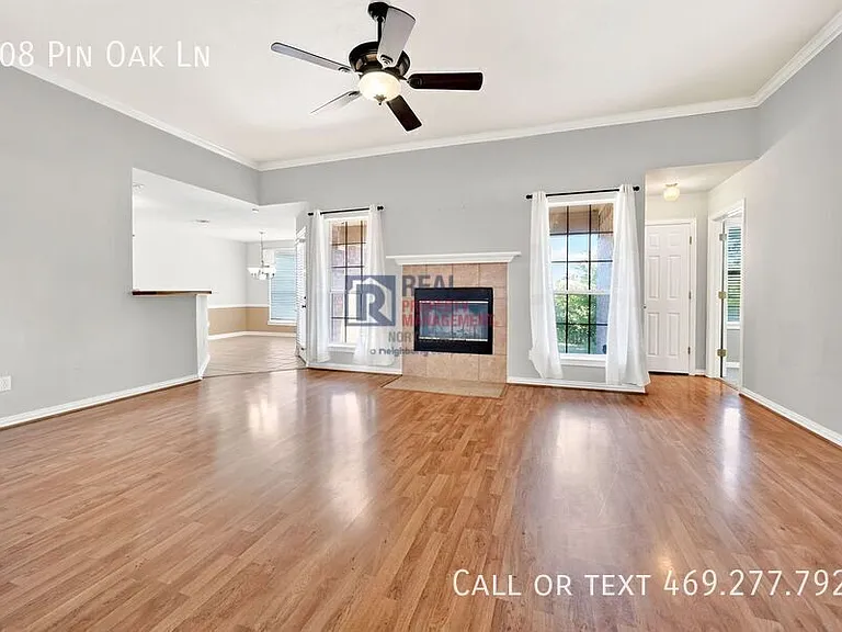 308 Pin Oak Ln — Photo 5