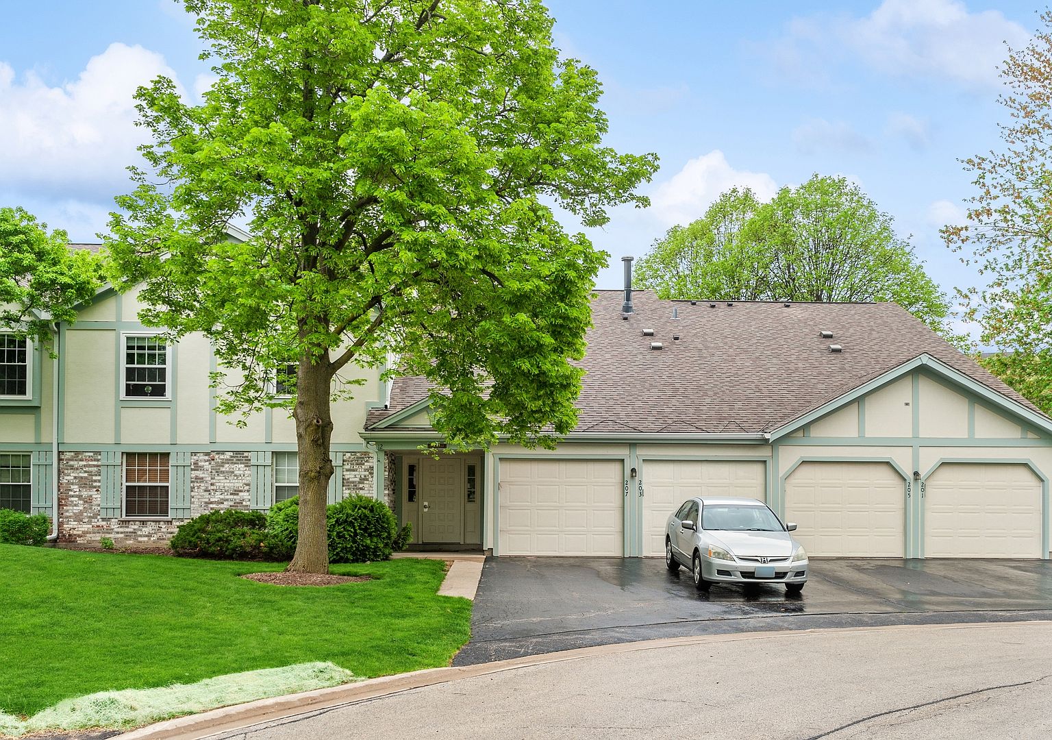 201 Blossom Ct UNIT 1612, Buffalo Grove, IL 60089 Zillow