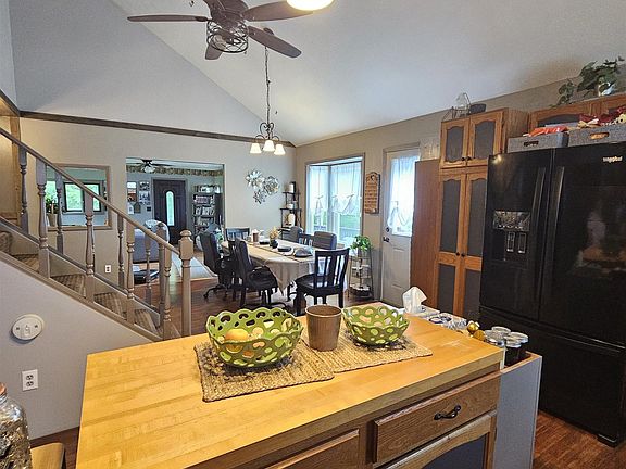 4th image of 2371 W Rainbow Rd