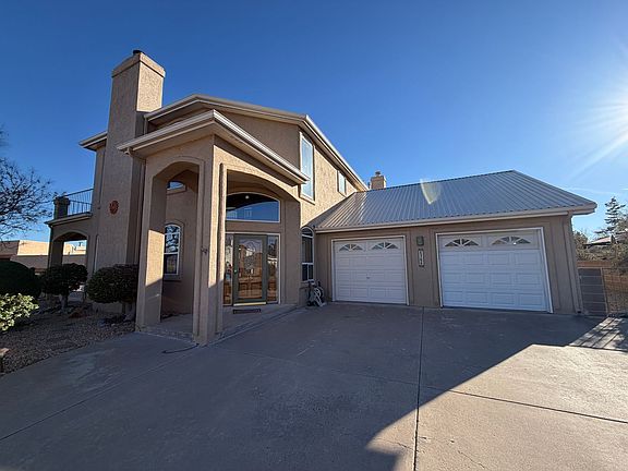 4th image of 6766 Lazy River Ct NE