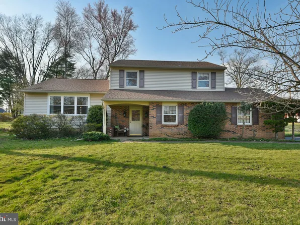 524 Longview Ave, Langhorne, PA 19047