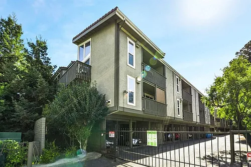 480 E Okeefe St #202 Photo 1