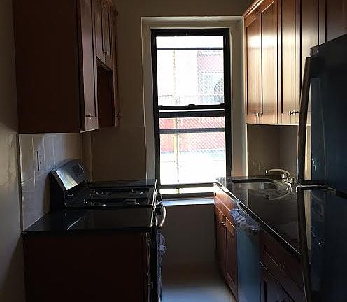 2nd image of 99 E 4th St APT 1G