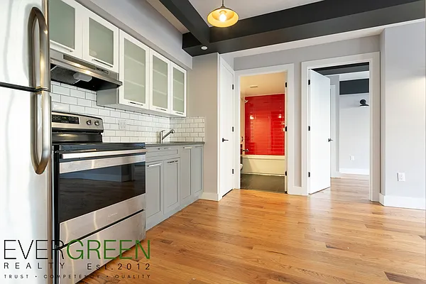 Rented by ERNY LLC | media 1