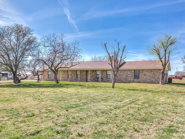 9825 Floyd Ln, San Angelo, TX 76901