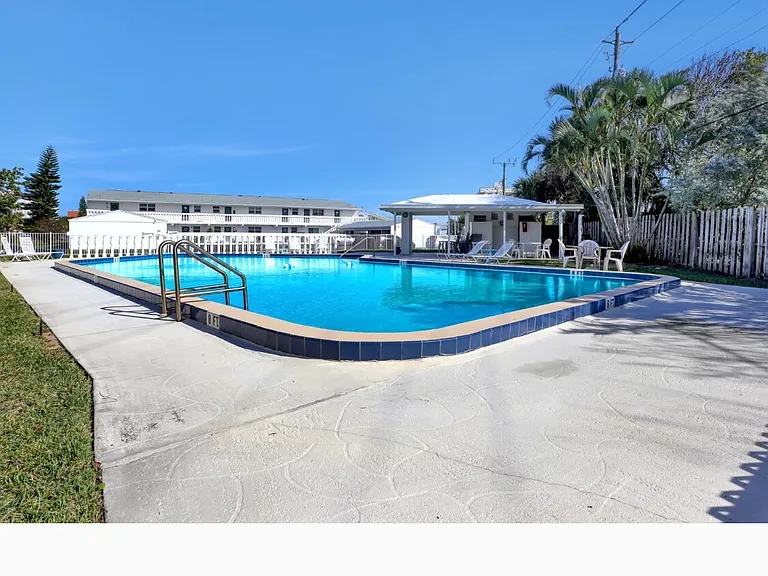 2186 Highway A1A #6 — Photo 30