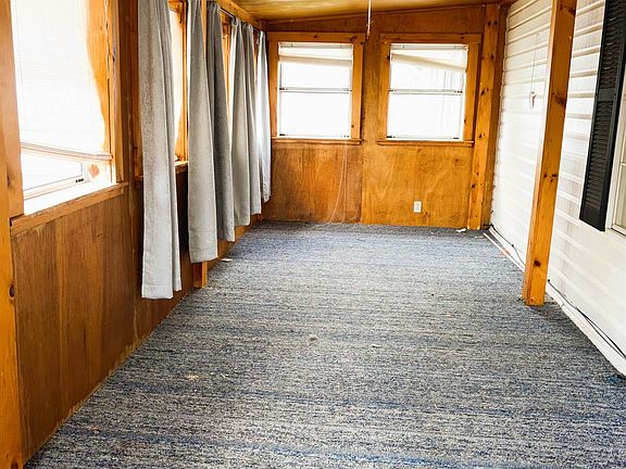 3rd image of 11 Corey's Mobile Home Park