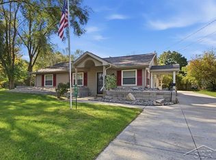 412 Lumm St, Gladwin, MI 48624