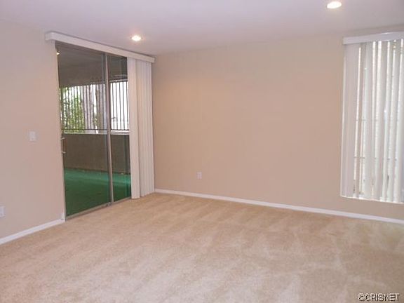 5th image of 5330 Lindley Ave Unit 102
