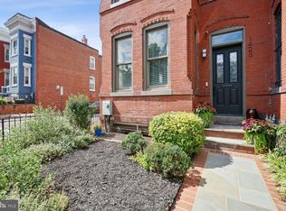 1426 F St NE, Washington, DC 20002