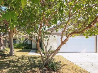 9715 Altadena Dr, Riverside, CA 92503