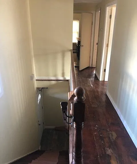74 Sussex Ave — Photo 7