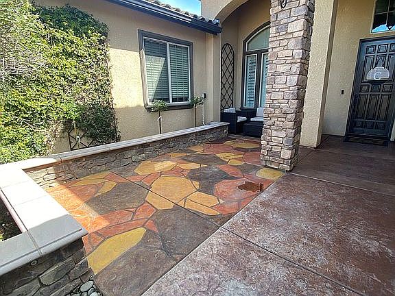 Gated Courtyard in the front