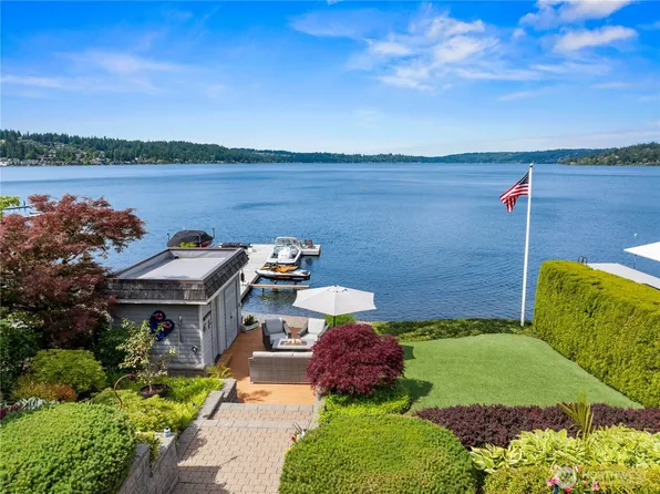 17834 SE 40th Place, Bellevue, WA 98008