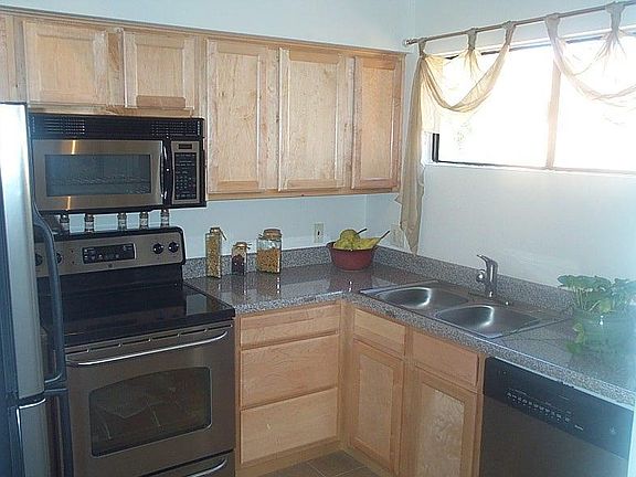 3rd image of 11640 N 51st Ave APT 126