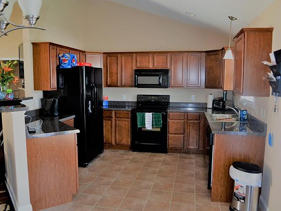 5th image of 4347 Edenfield Dr