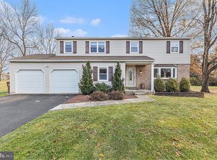 1023 Hartranft Ave, Fort Washington, PA 19034