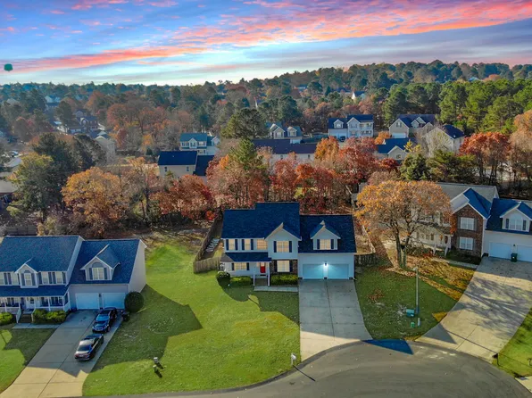 55 Forest Mountain Ct, Sanford, NC 27332