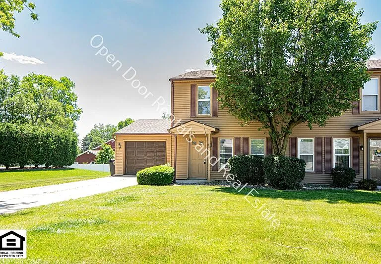 5214 Vermont Ln — Photo 1