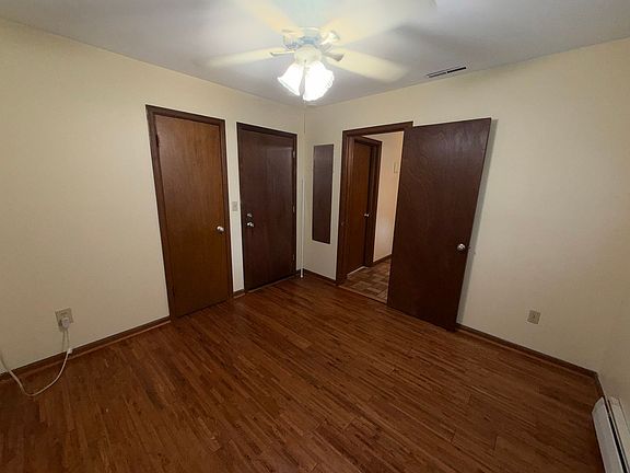 4th image of 801 N McLean St #6