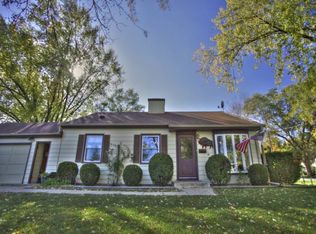 278 Navajo Trl, Buffalo Grove, IL 60089