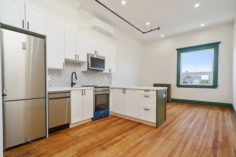 1st image of 72 James St N #1B